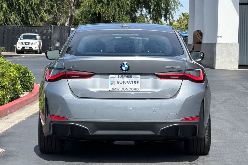 2026 BMW i4 eDrive40