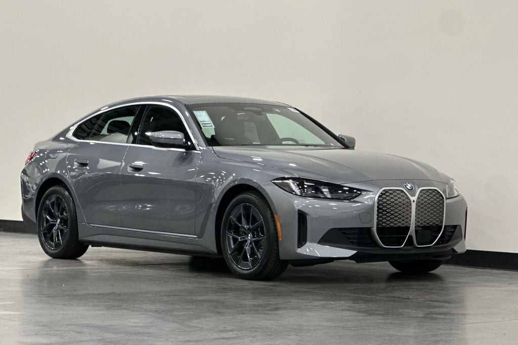 2026 BMW i4 eDrive40