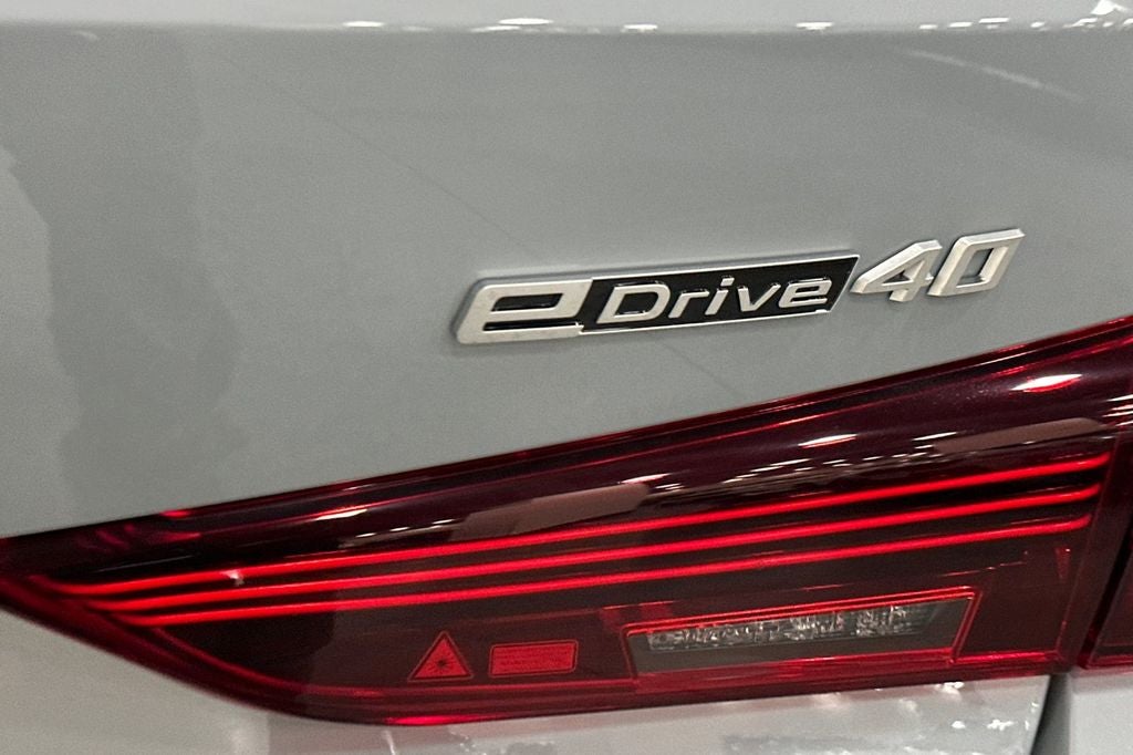 2026 BMW i4 eDrive40