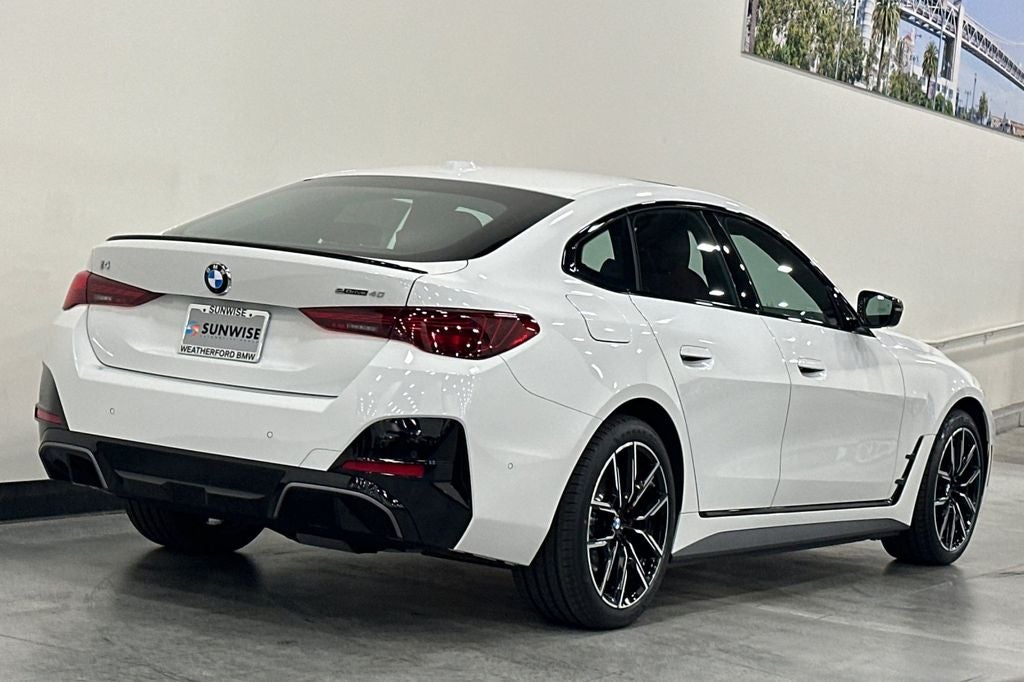 2026 BMW i4 eDrive40