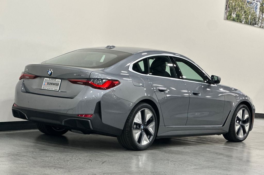 2026 BMW i4 eDrive40