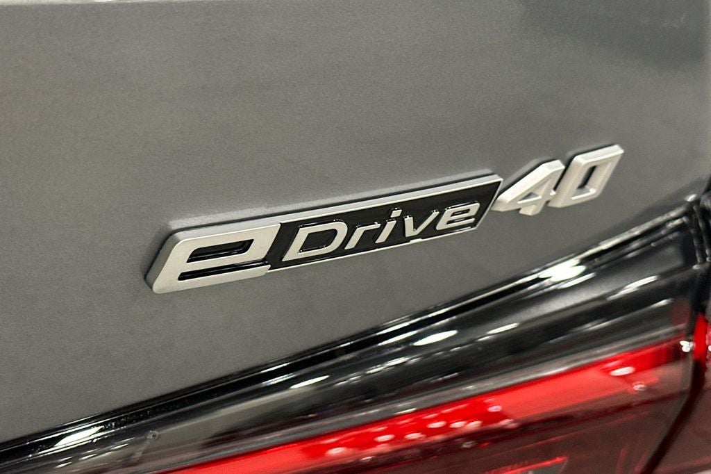 2026 BMW i4 eDrive40