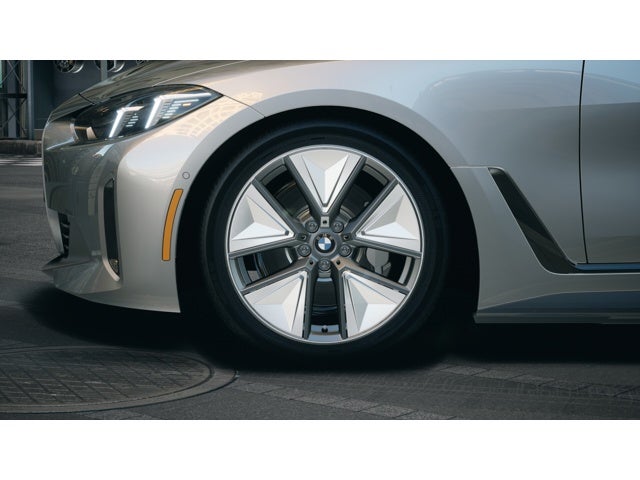 2026 BMW i4 eDrive40