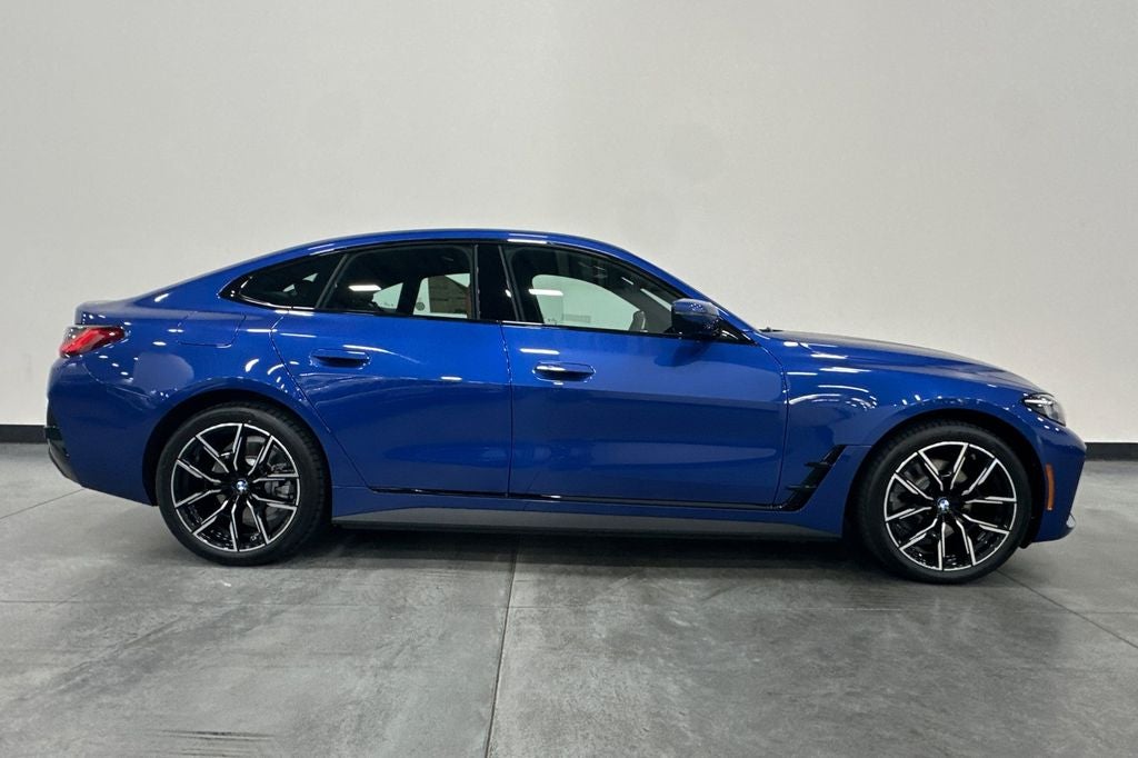 2026 BMW i4 eDrive40