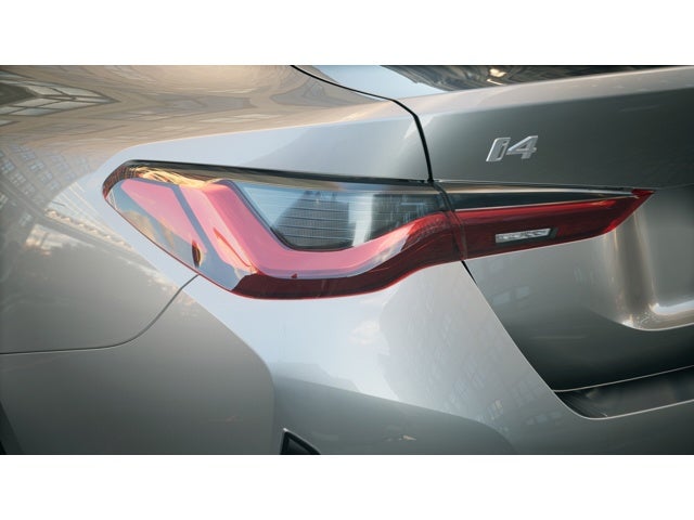 2026 BMW i4 eDrive40