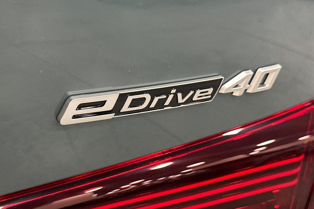 2026 BMW i4 eDrive40