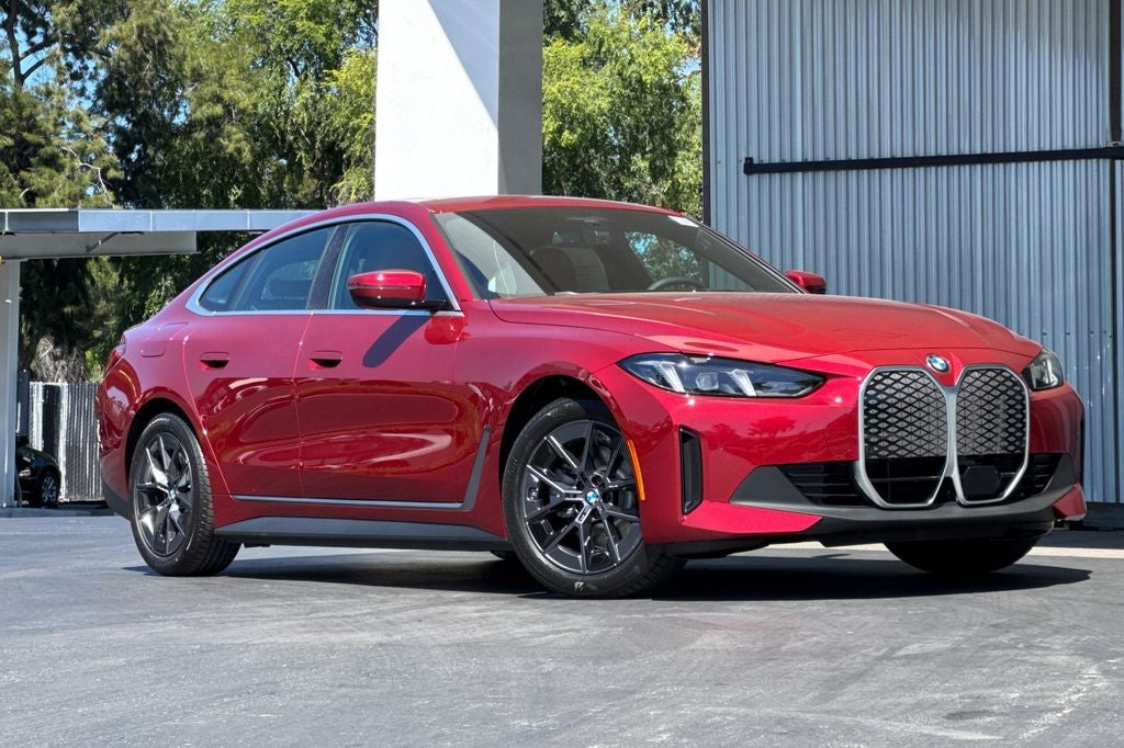 2026 BMW i4 eDrive40