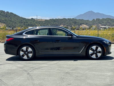 2026 BMW i4 eDrive40