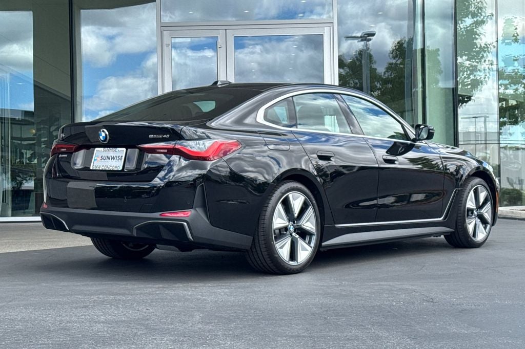 2026 BMW i4 eDrive40