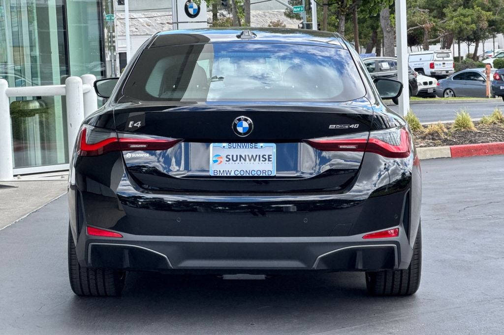 2026 BMW i4 eDrive40
