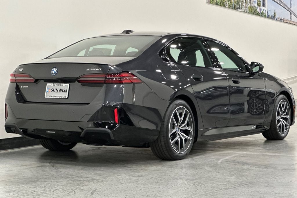 2027 BMW i5 eDrive40