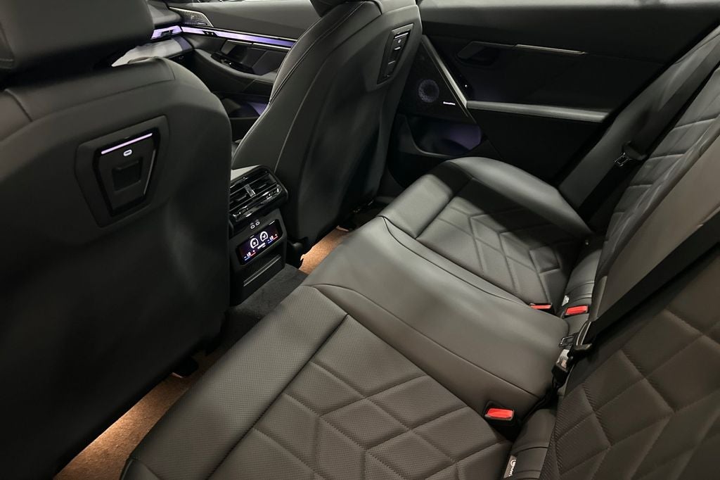 2027 BMW i5 eDrive40