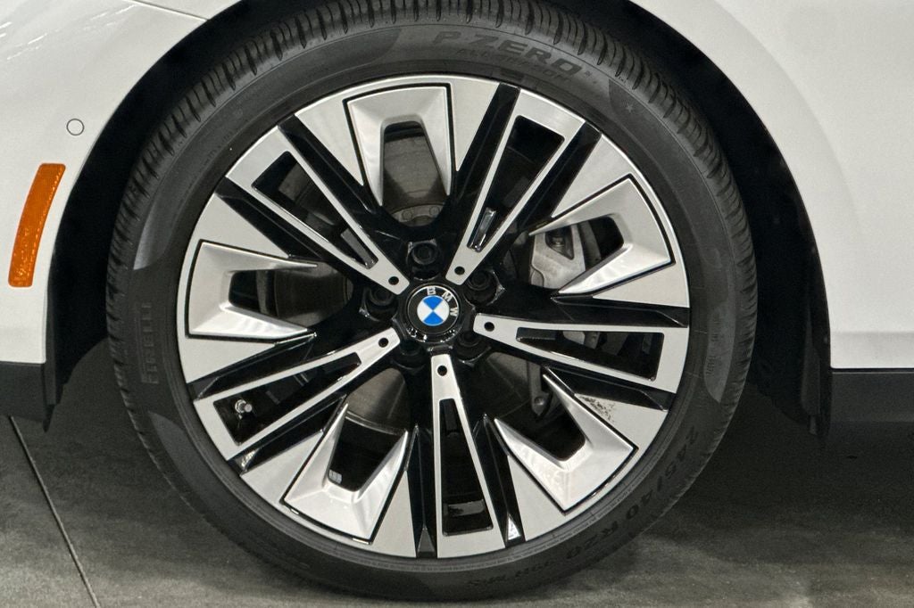 2026 BMW i5 eDrive40
