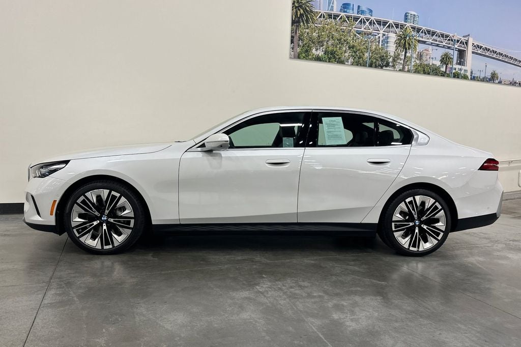 2026 BMW i5 eDrive40