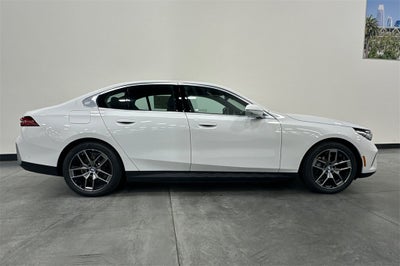 2026 BMW i5 eDrive40