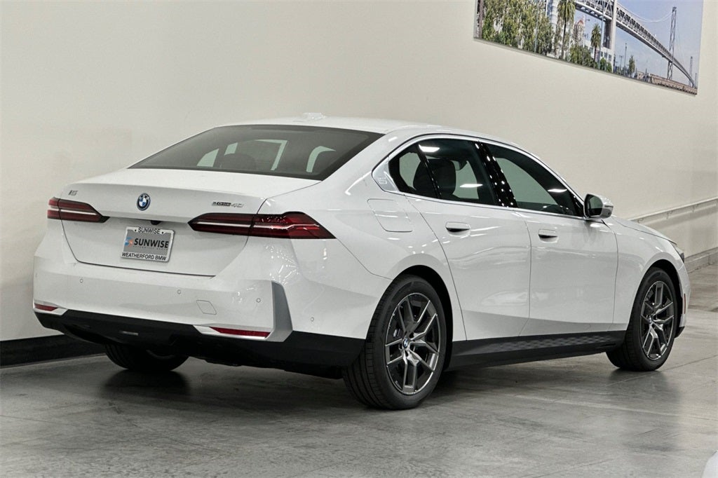 2026 BMW i5 eDrive40