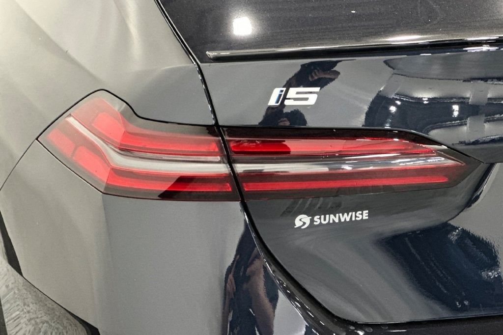 2027 BMW i5 eDrive40
