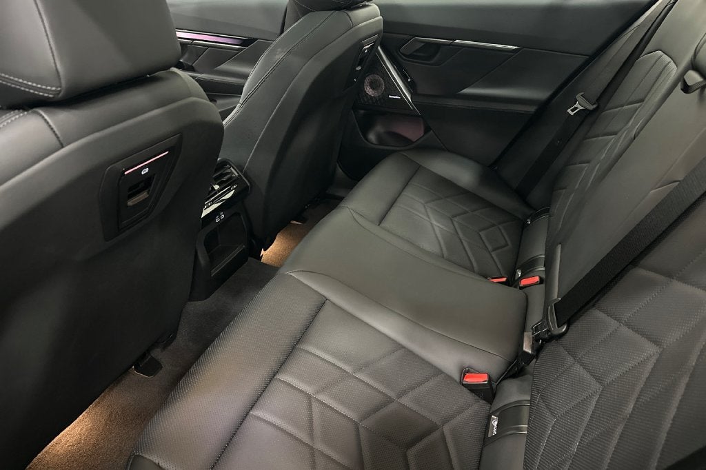 2026 BMW i5 eDrive40