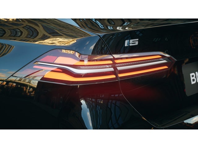 2026 BMW i5 eDrive40