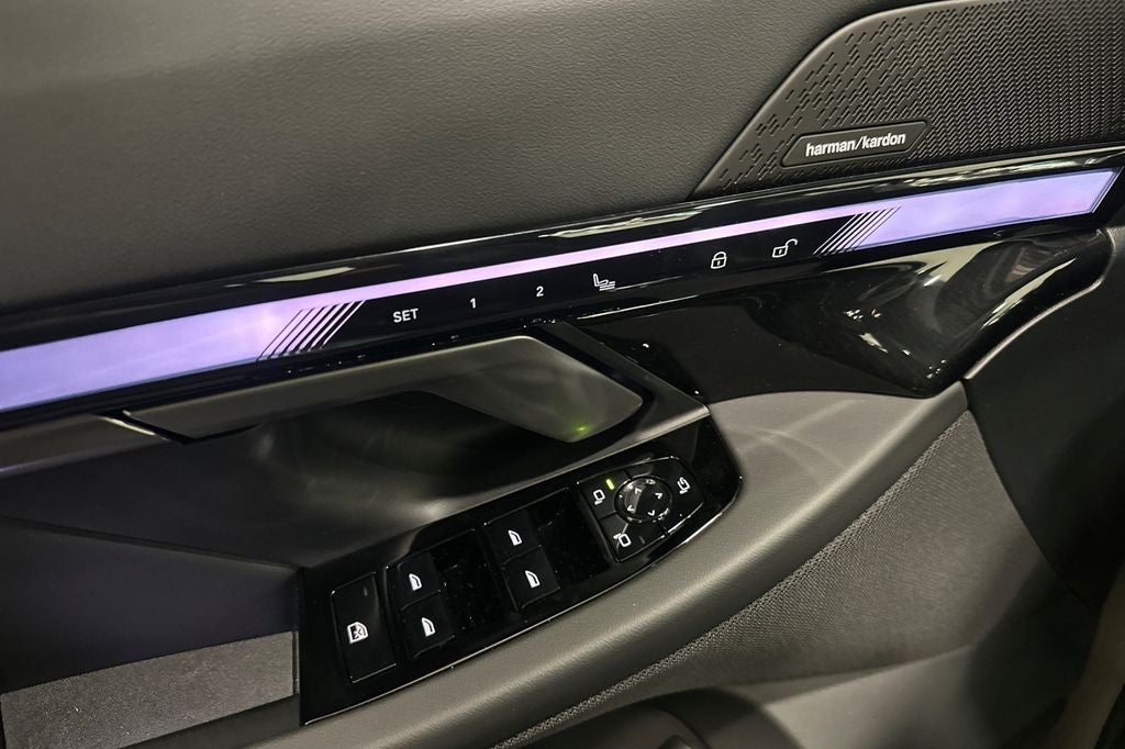 2027 BMW i5 eDrive40