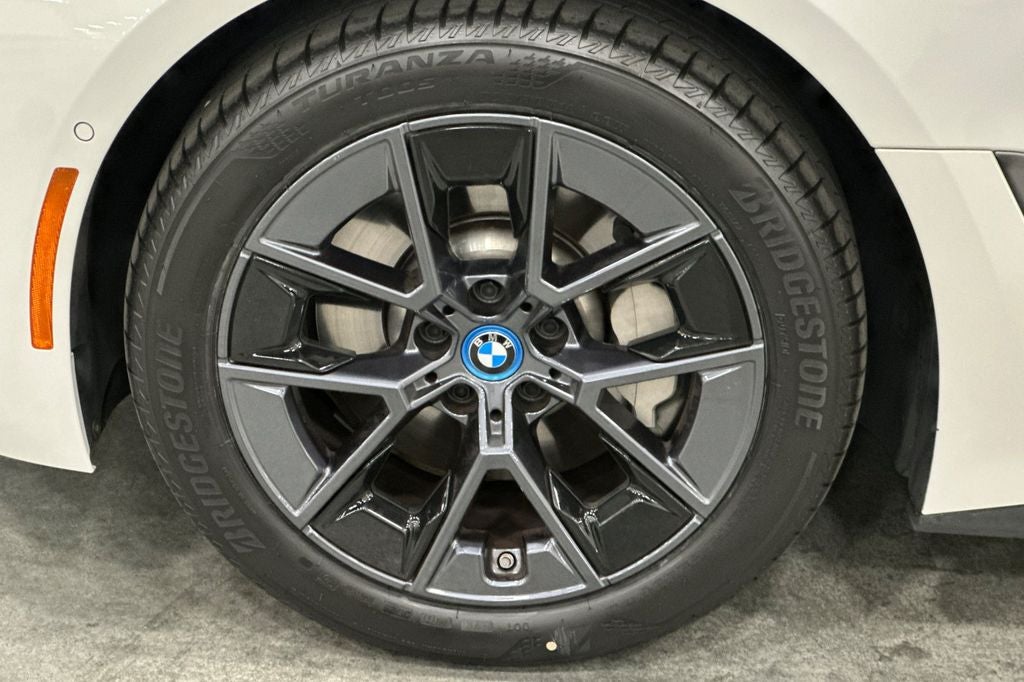 2024 BMW i4 eDrive40