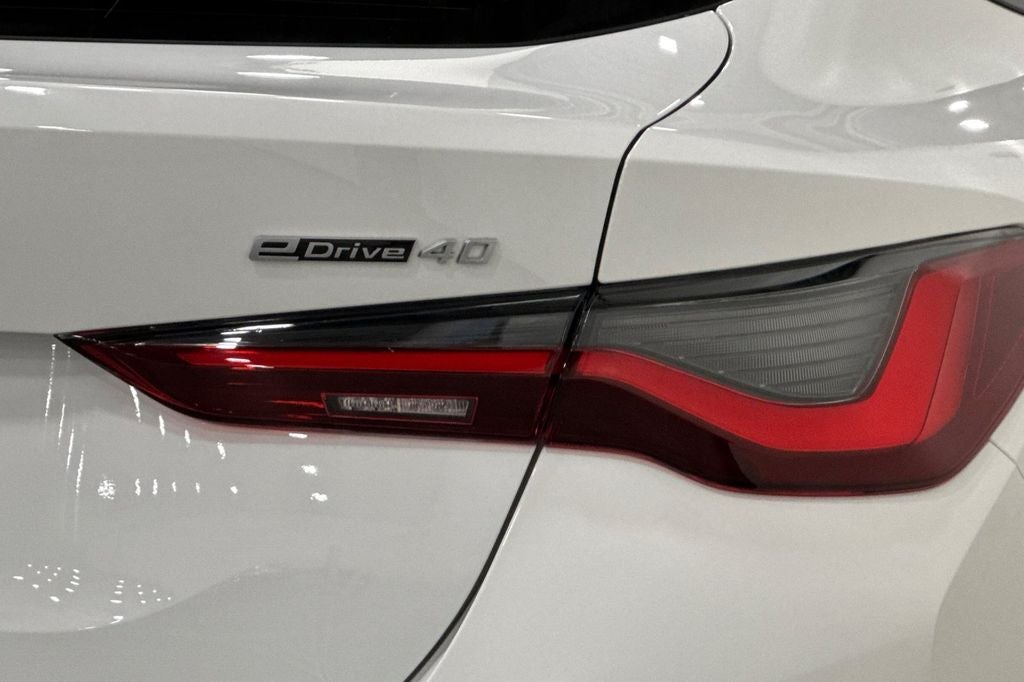 2023 BMW i4 eDrive40