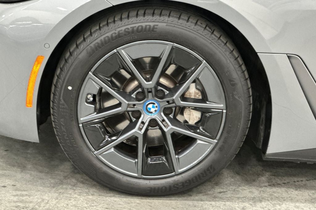 2023 BMW i4 eDrive40