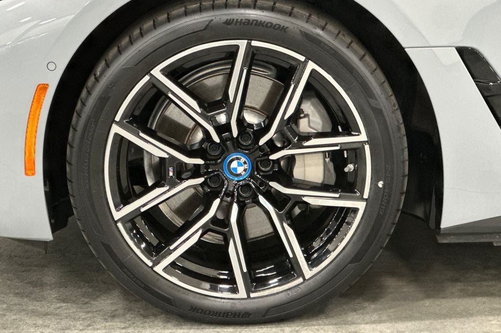 2024 BMW i4 eDrive40