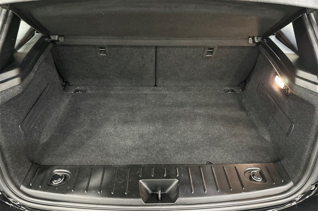 2019 BMW i3 120Ah s w/Range Extender Deka World