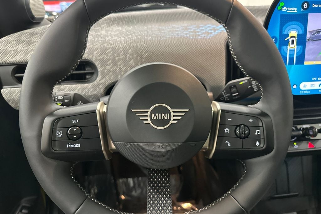 2025 MINI Cooper S Signature Plus