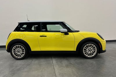 2025 MINI Cooper S Signature Plus