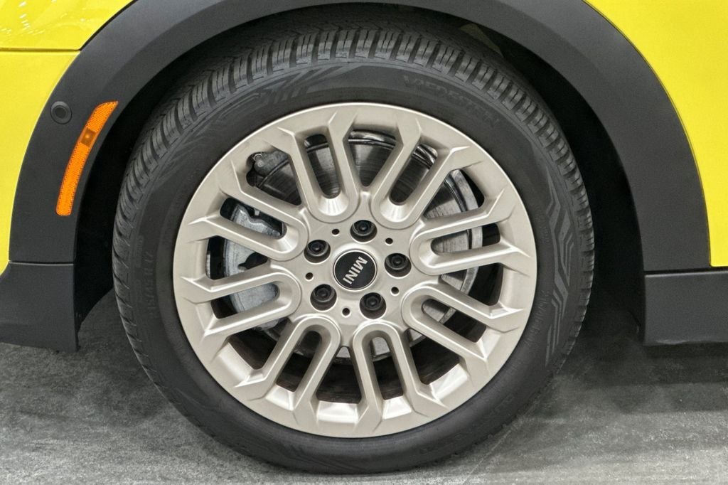 2025 MINI Cooper S Signature Plus