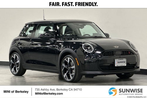 2025 MINI Cooper S Iconic