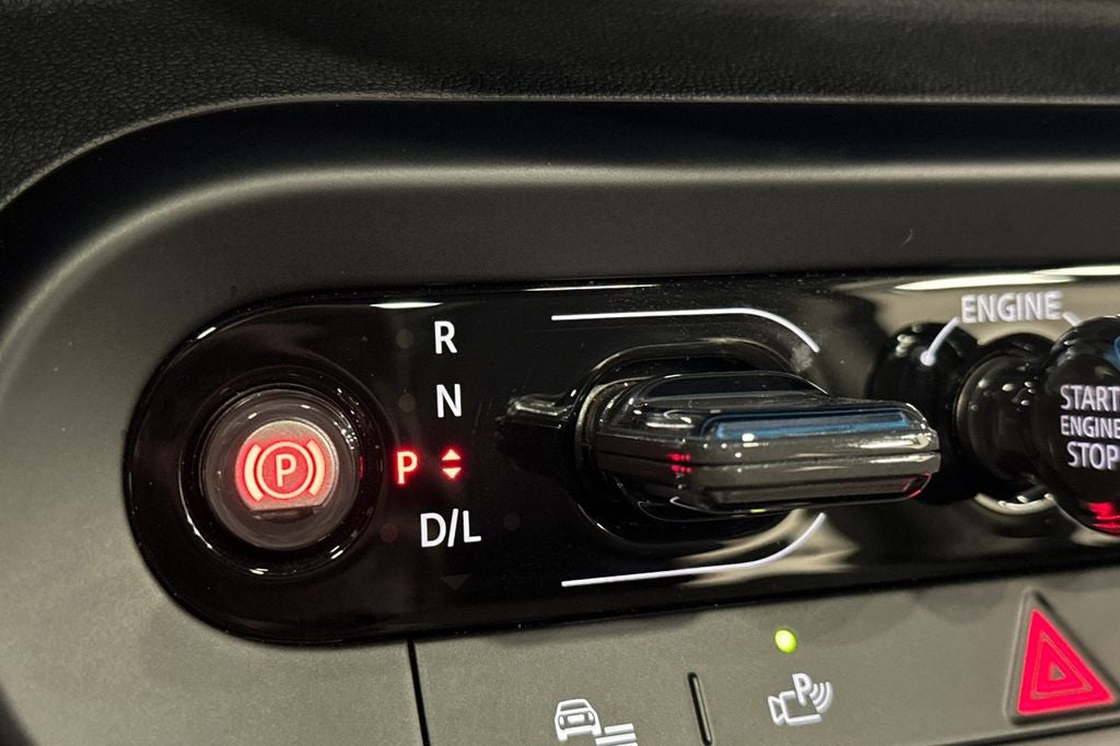 2025 MINI Cooper S Iconic