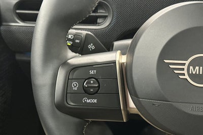 2025 MINI Cooper S Iconic