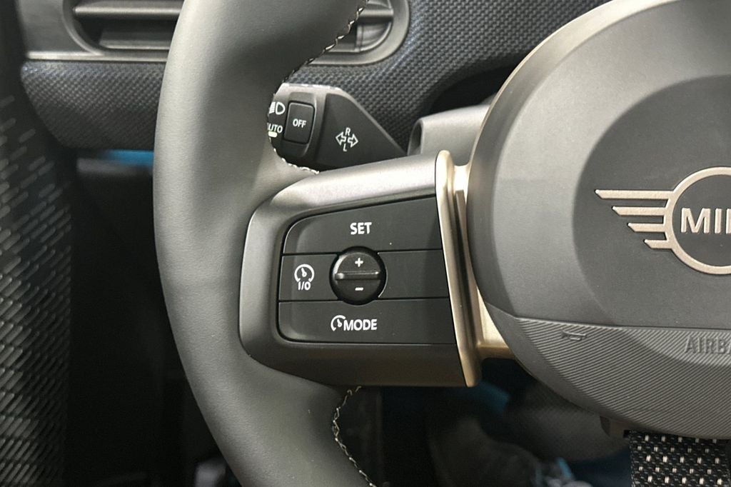 2025 MINI Cooper S Signature Plus