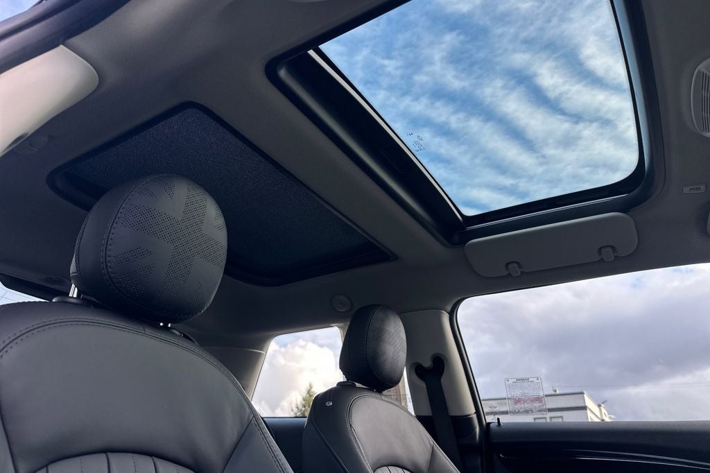 2023 MINI Cooper S Iconic