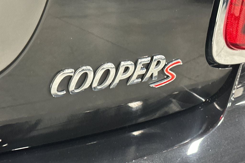 2024 MINI Cooper S Iconic