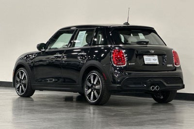 2024 MINI Cooper S Iconic