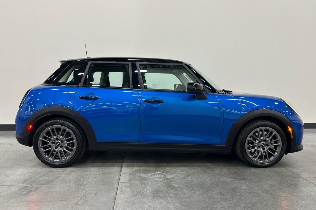 2025 MINI Cooper S Signature Plus