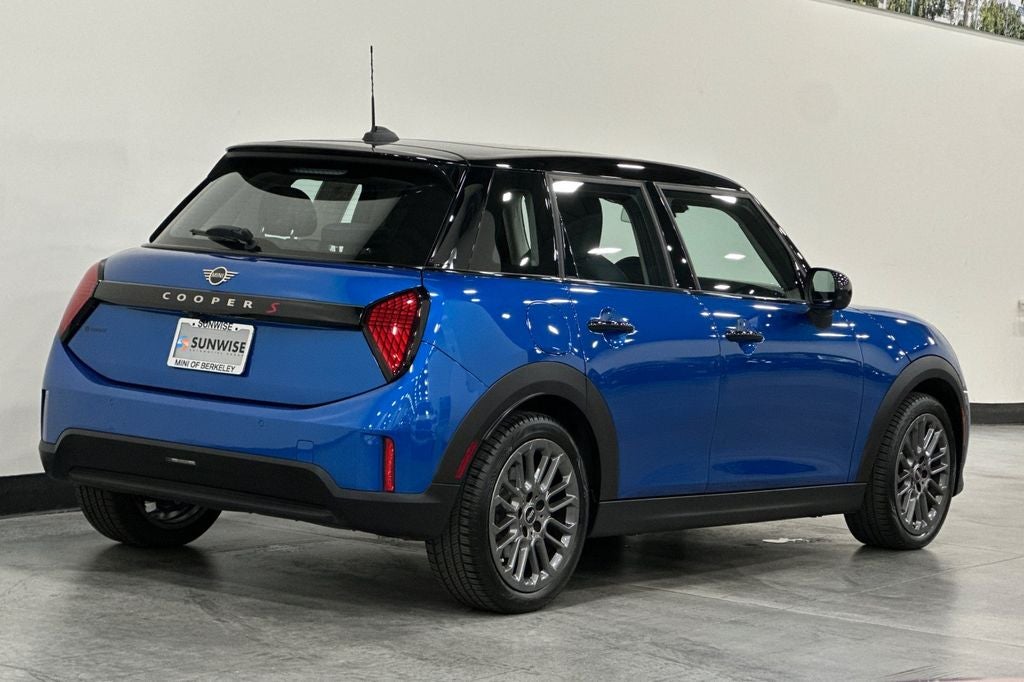 2025 MINI Cooper S Signature Plus