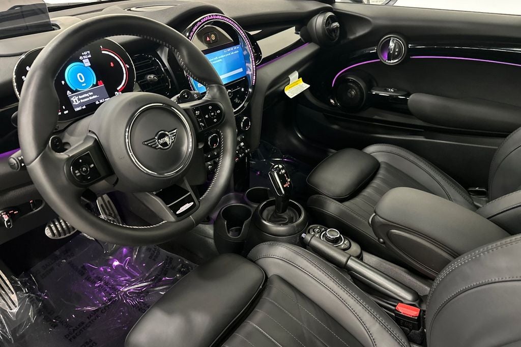 2024 MINI John Cooper Works Iconic