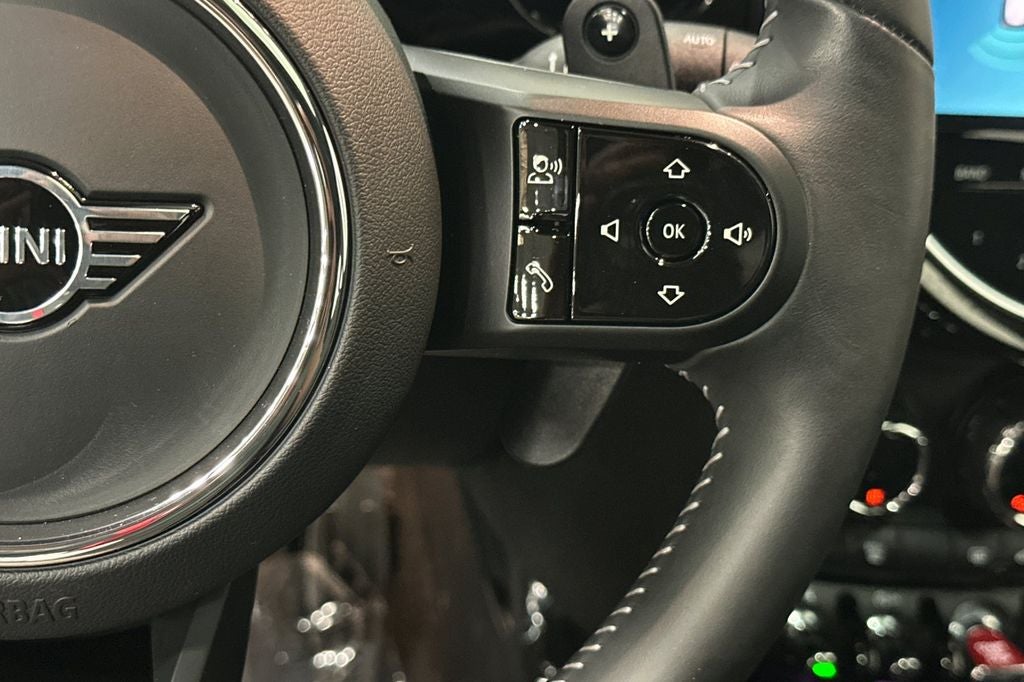 2024 MINI John Cooper Works Iconic