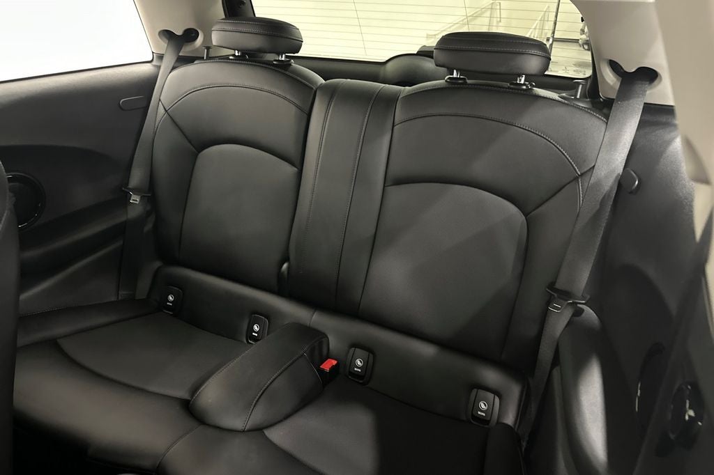 2017 MINI Cooper S Base