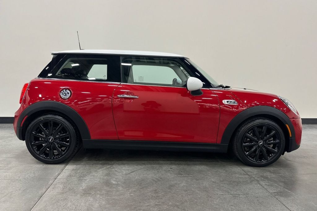 2017 MINI Cooper S Base