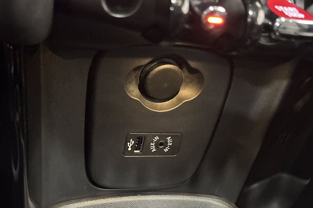 2017 MINI Cooper S Base