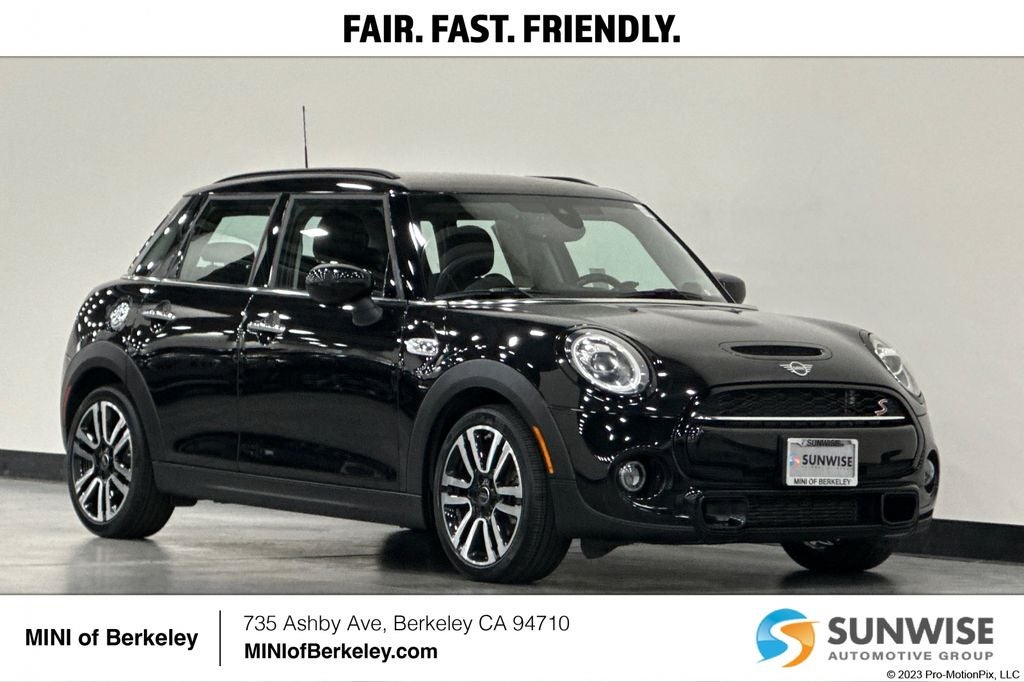 2020 MINI Hardtop Cooper S's photo