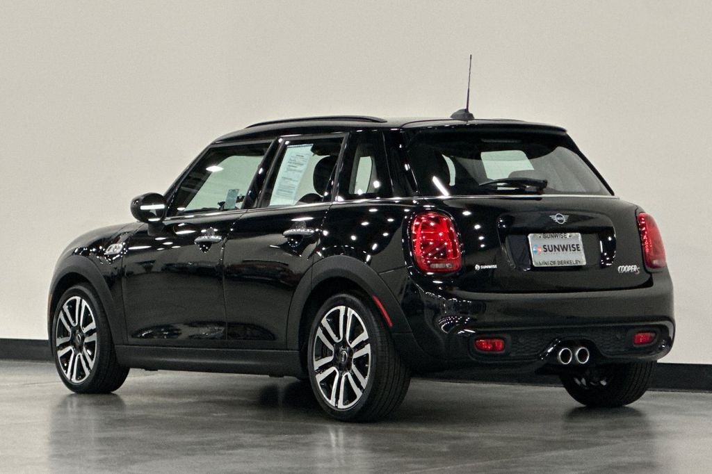 2020 MINI Cooper S Signature