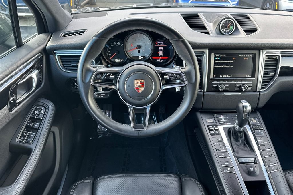 2015 Porsche Macan S