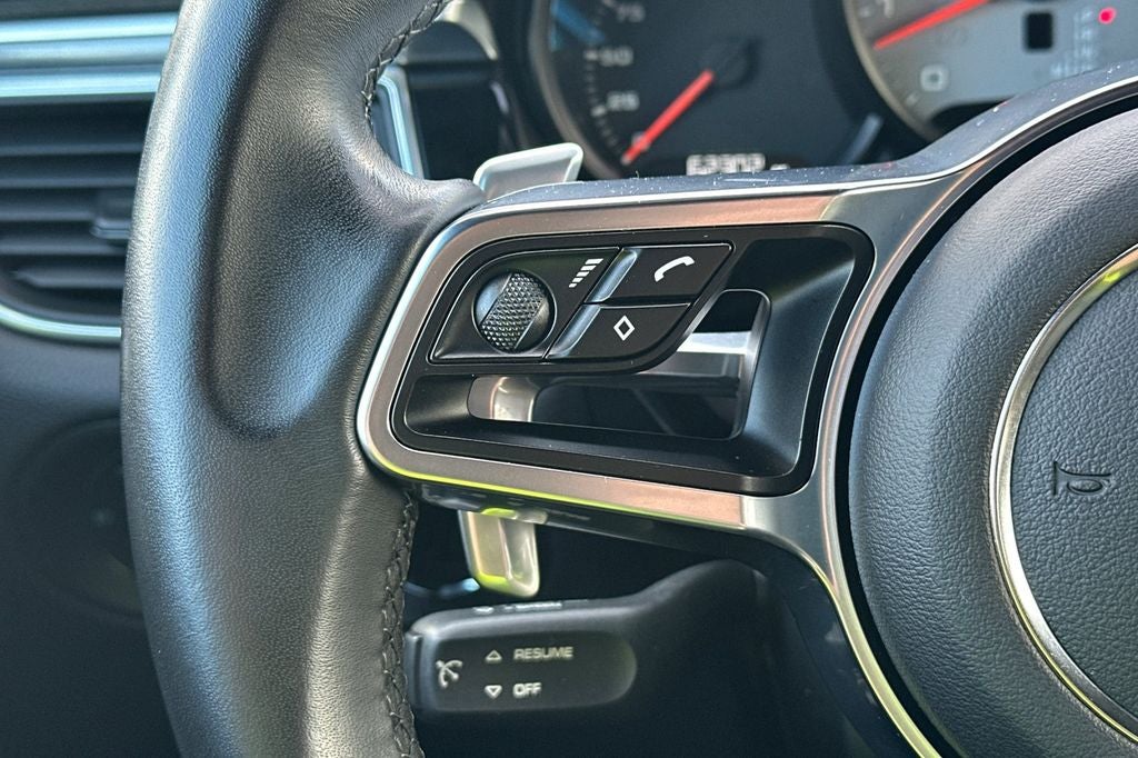 2015 Porsche Macan S